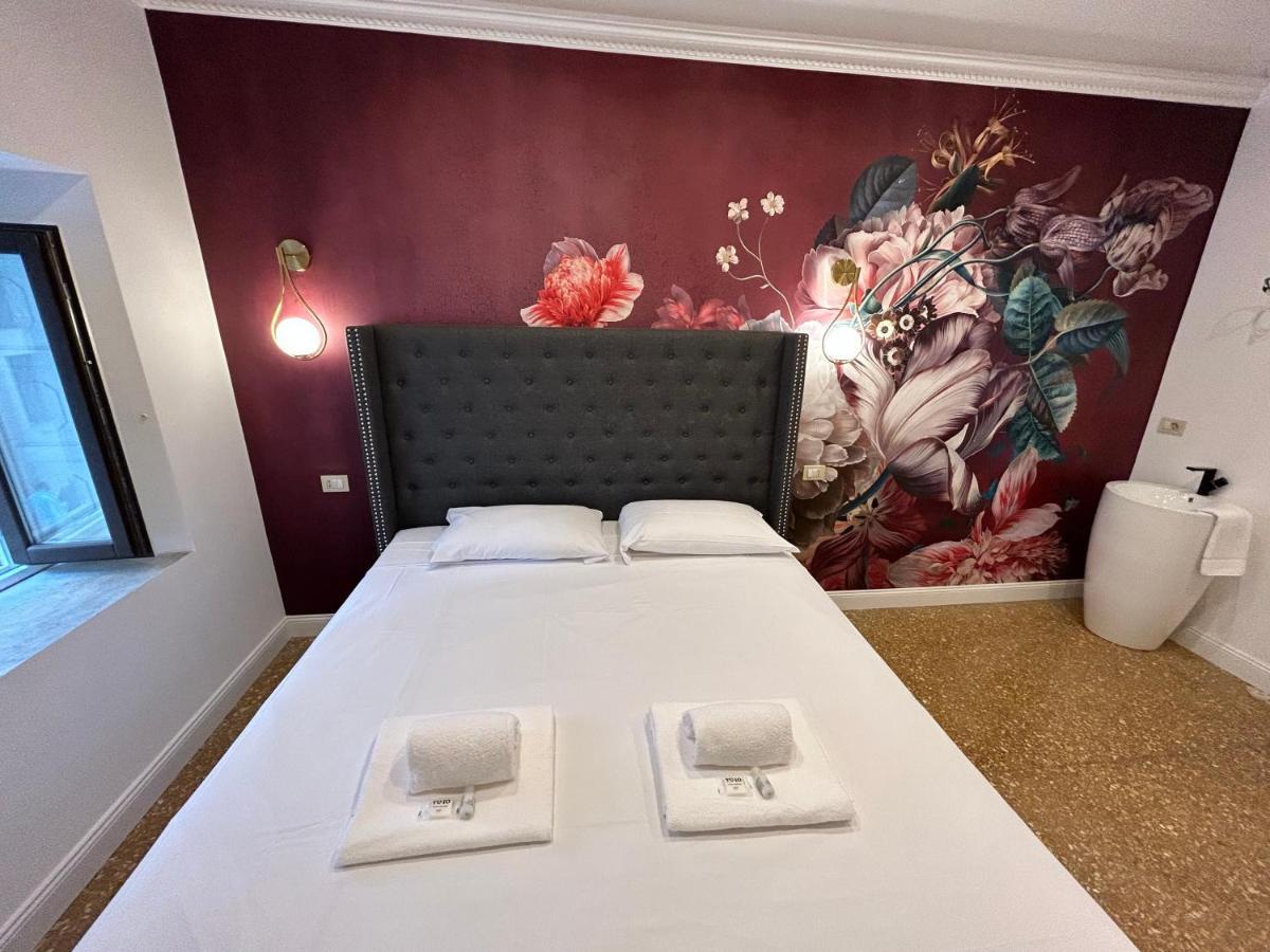 Raffaello'S Place Roma Dış mekan fotoğraf