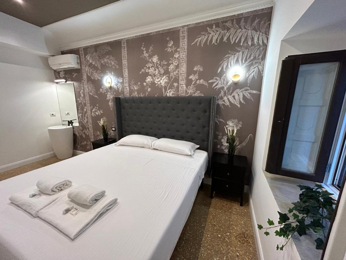 Raffaello'S Place Roma Dış mekan fotoğraf