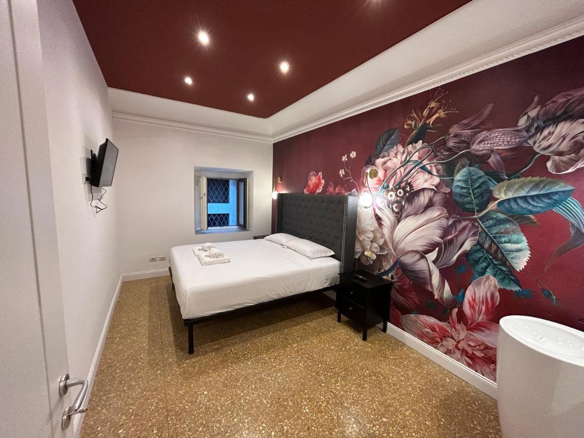 Raffaello'S Place Roma Dış mekan fotoğraf