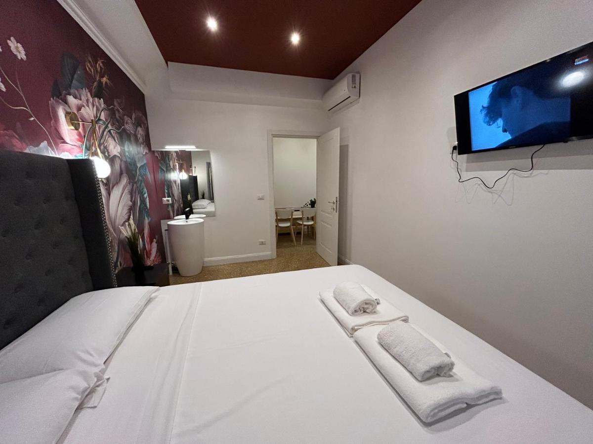 Raffaello'S Place Roma Dış mekan fotoğraf