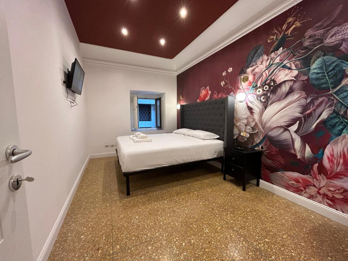 Raffaello'S Place Roma Dış mekan fotoğraf